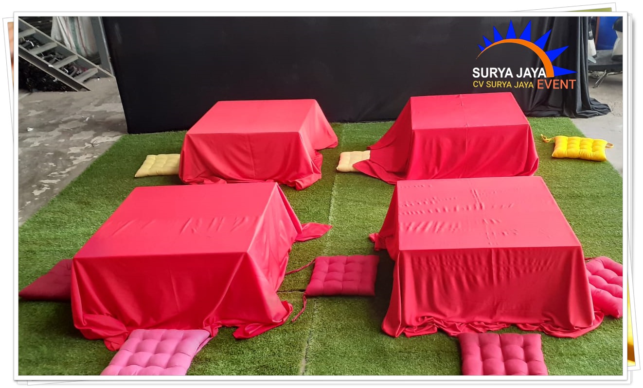 Sewa Meja Lesehan Murah Kualitas Terbaik Siap Antar