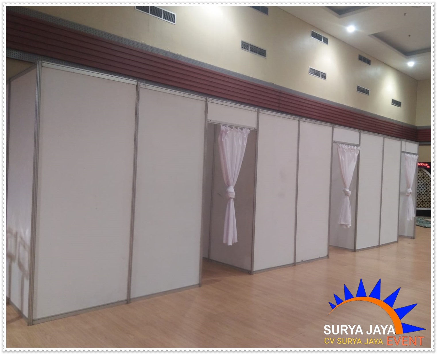 Sewa Partisi Berkualitas Siap Bongkar Pasang 