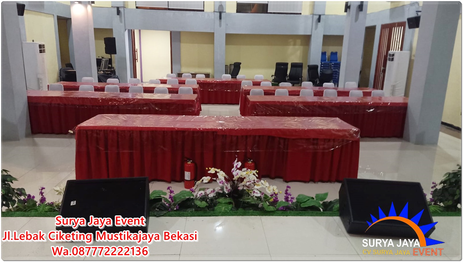 Sewa Meja Kotak Cover Merah Topping Merah Siap Kirim