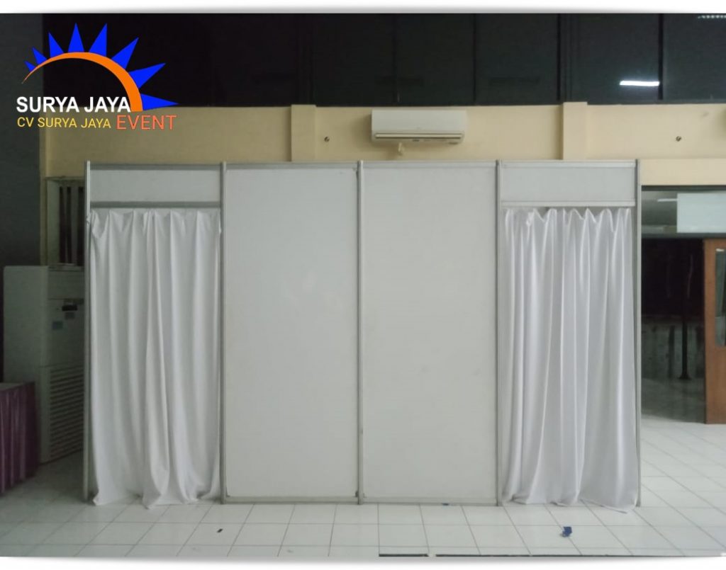 Sewa Partisi Dekat Kirim Langsung Pasang