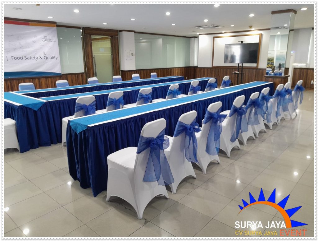 Sewa Meja Ibm Dan Kursi Futura Plus Cover