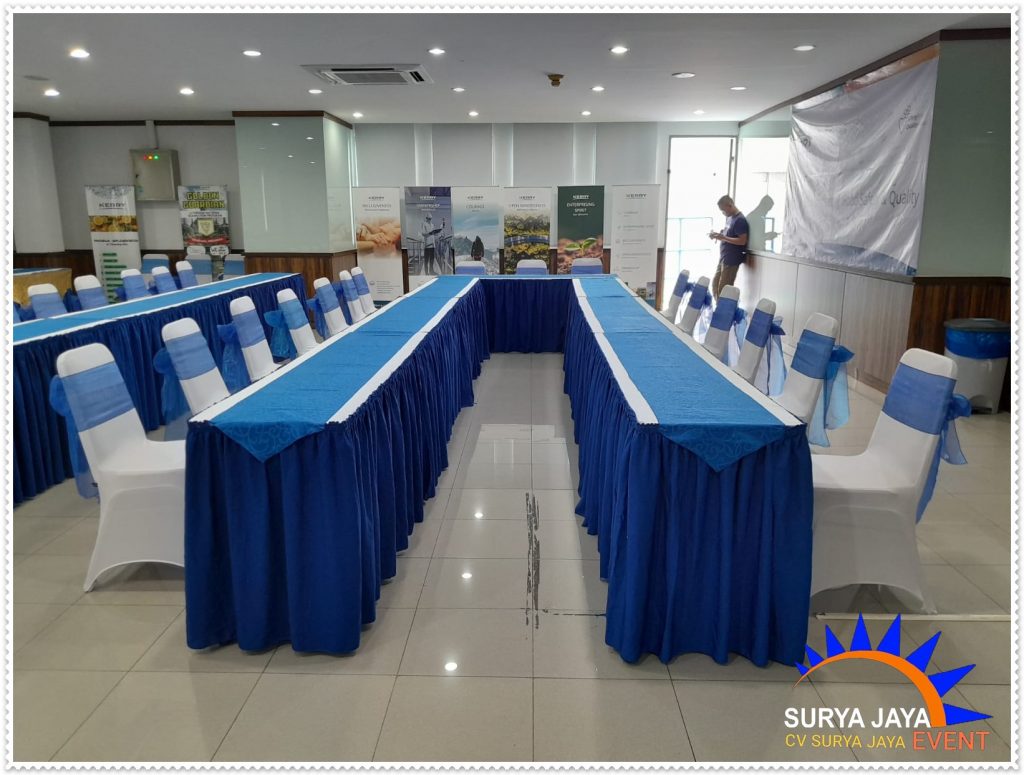 Sewa Meja Ibm Dan Kursi Futura Plus Cover