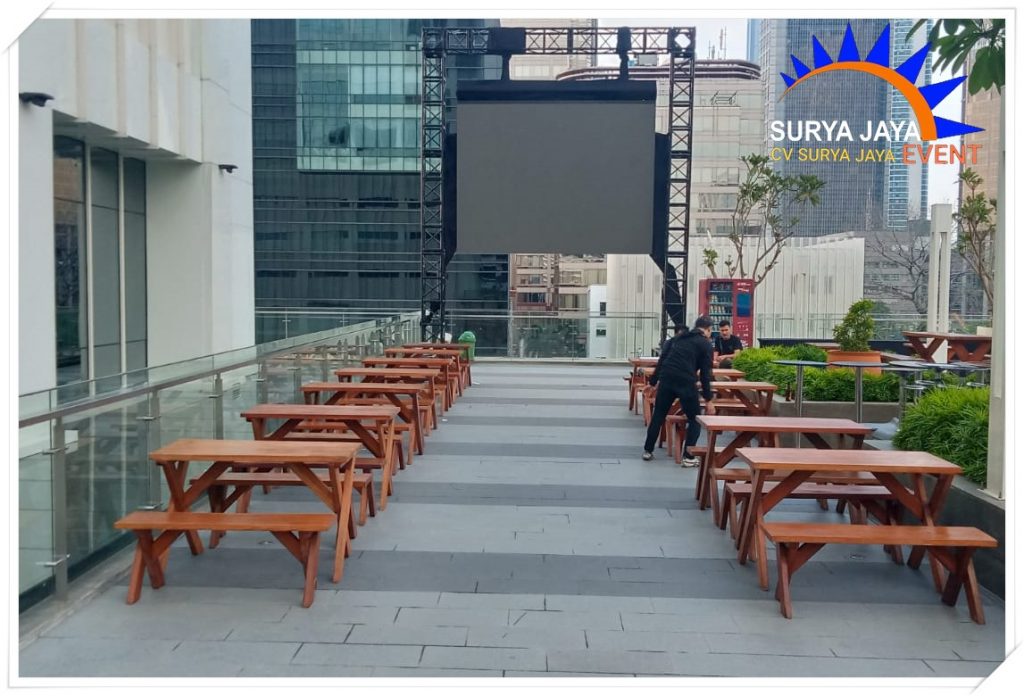 Sewa Meja Kayu Taman Jakarta Kualitas Bagus