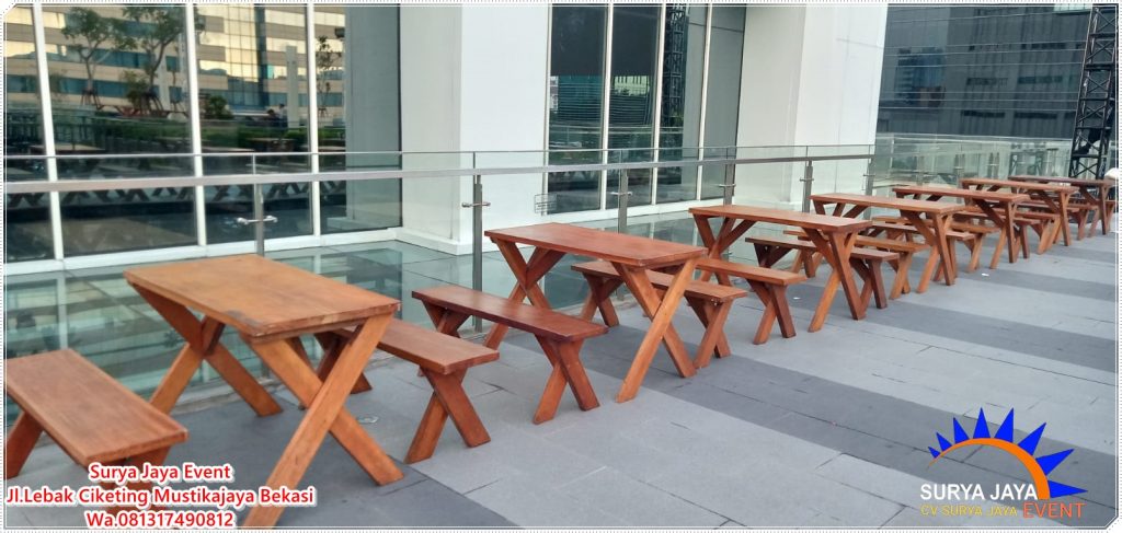 Sewa Meja Taman Terdekat Di Bekasi