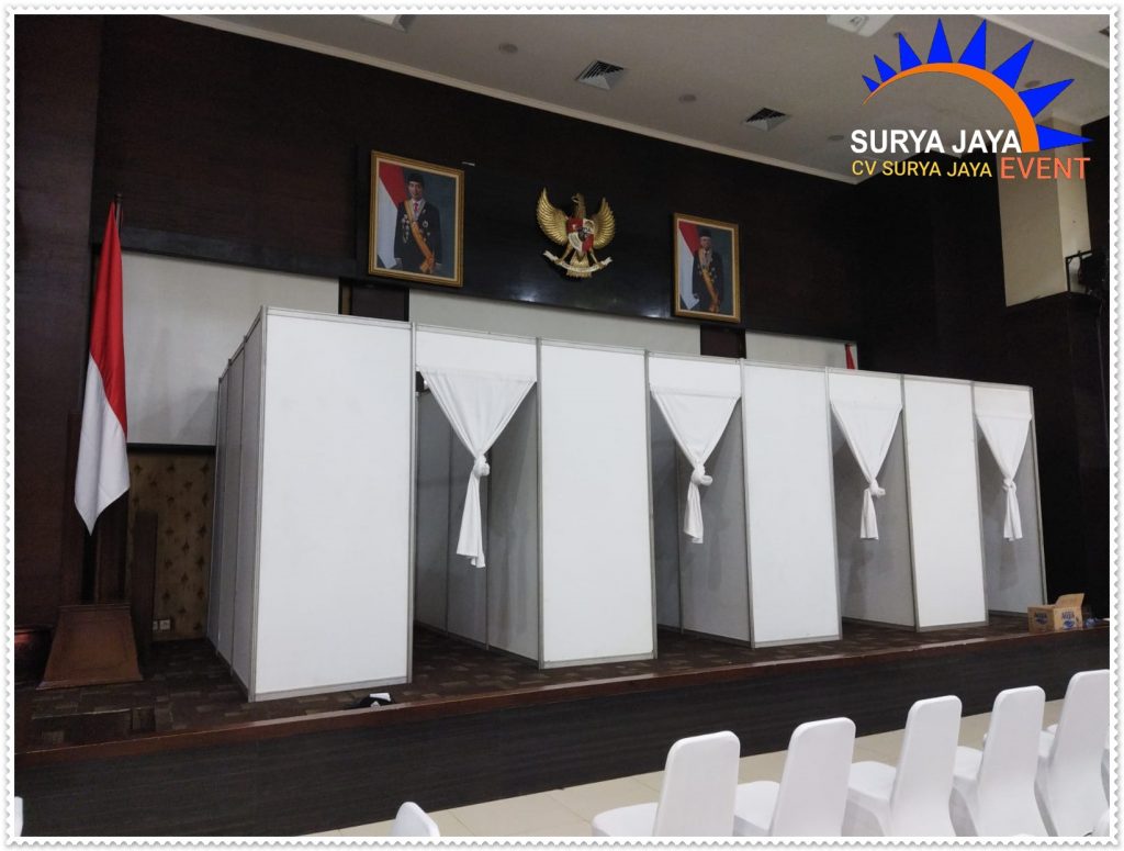 Sewa Partisi Bilik Ruangan Siap Bongkar Pasang