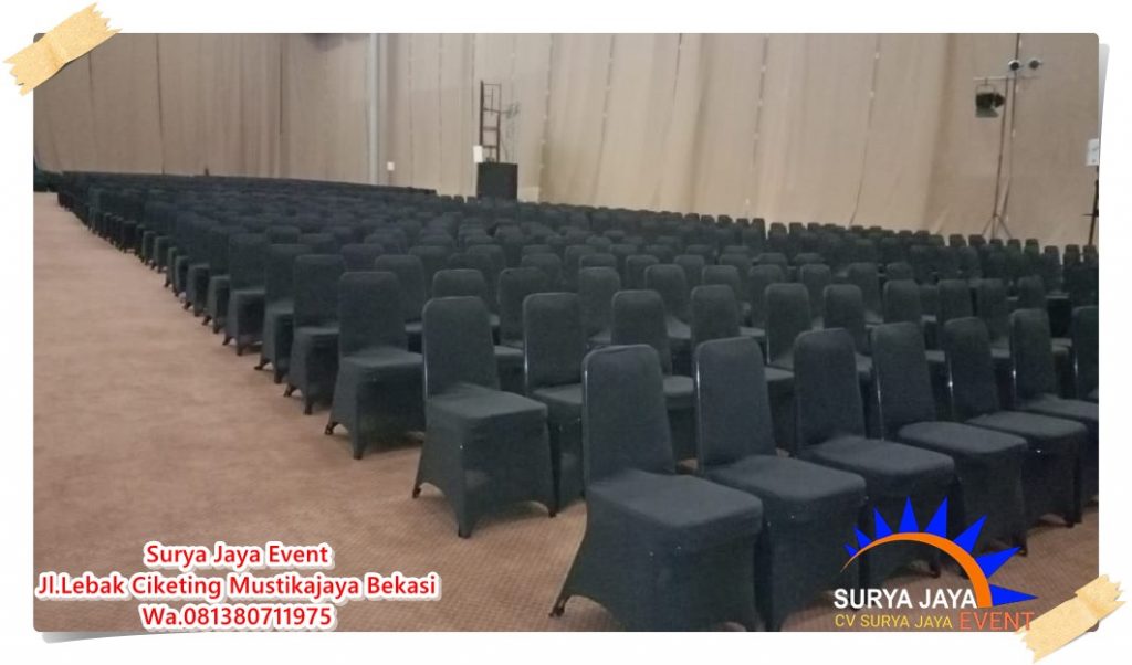 Rental Kursi Futura Sarung Kursi Ketat Hitam