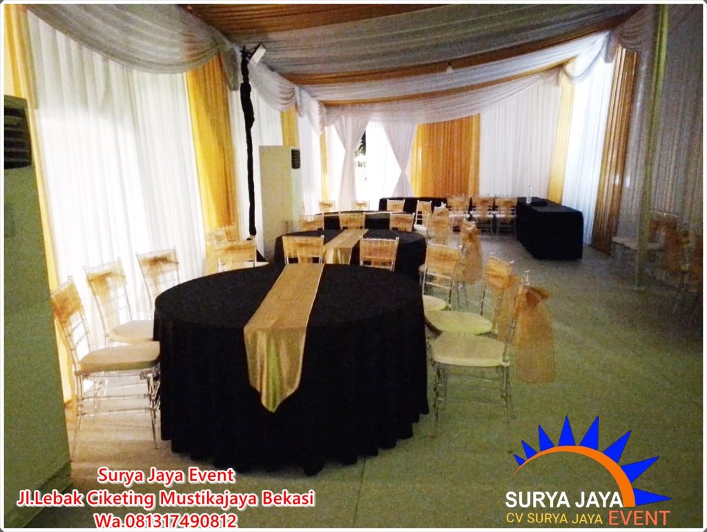 Sewa Kursi Tiffany Dan Meja Bulat Untuk Acara