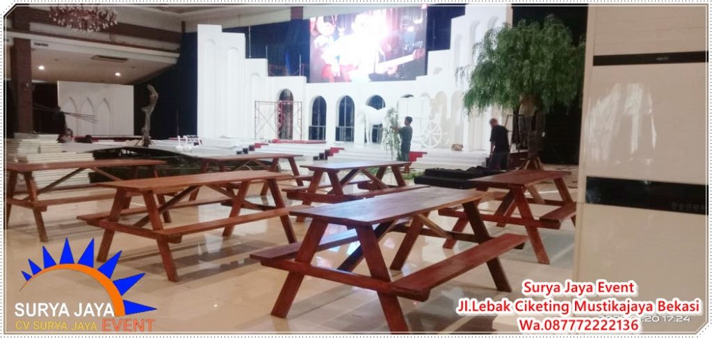 Sewa Meja Taman 2 in 1 Pelayanan Terbaik