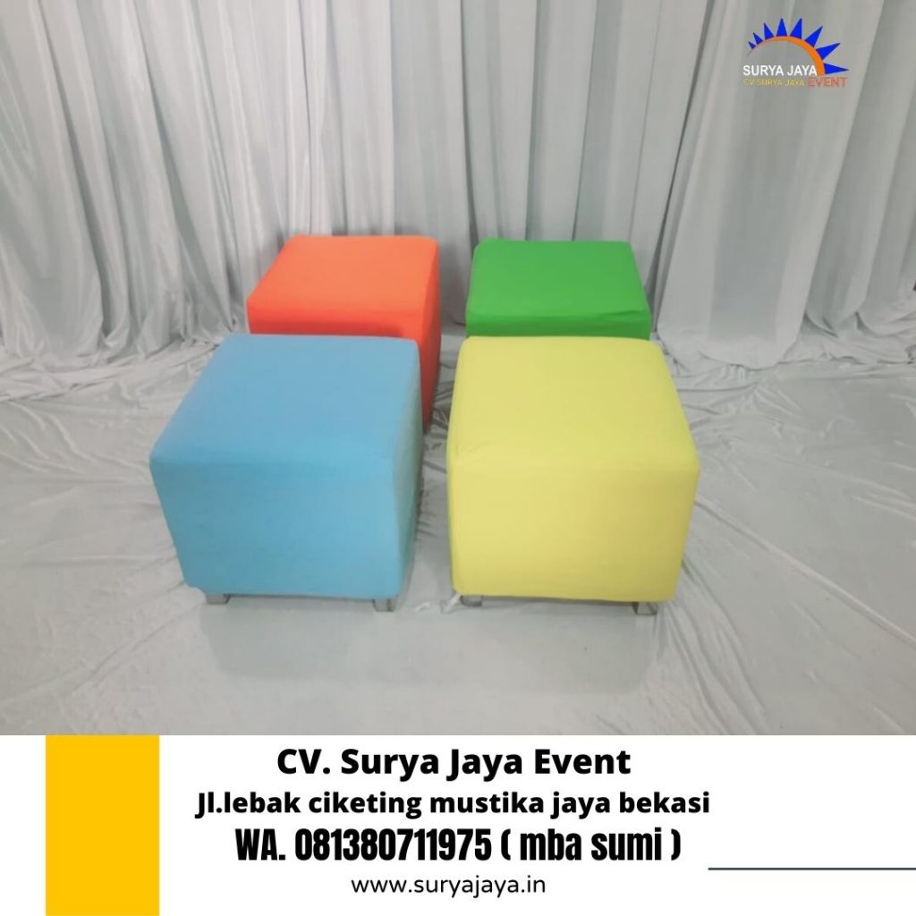Rental Puff Chairs Kotak Warna-Warni Di Jakarta Layanan 24 Jam