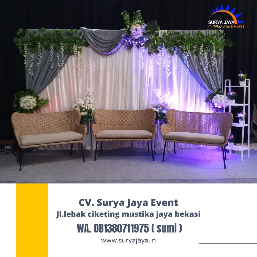 Rental Sofa Rotan Dan Meja Retro Putih Jakarta