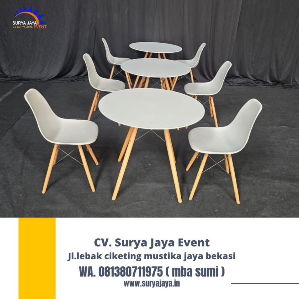 Rental Sofa Rotan Dan Meja Retro Putih Jakarta