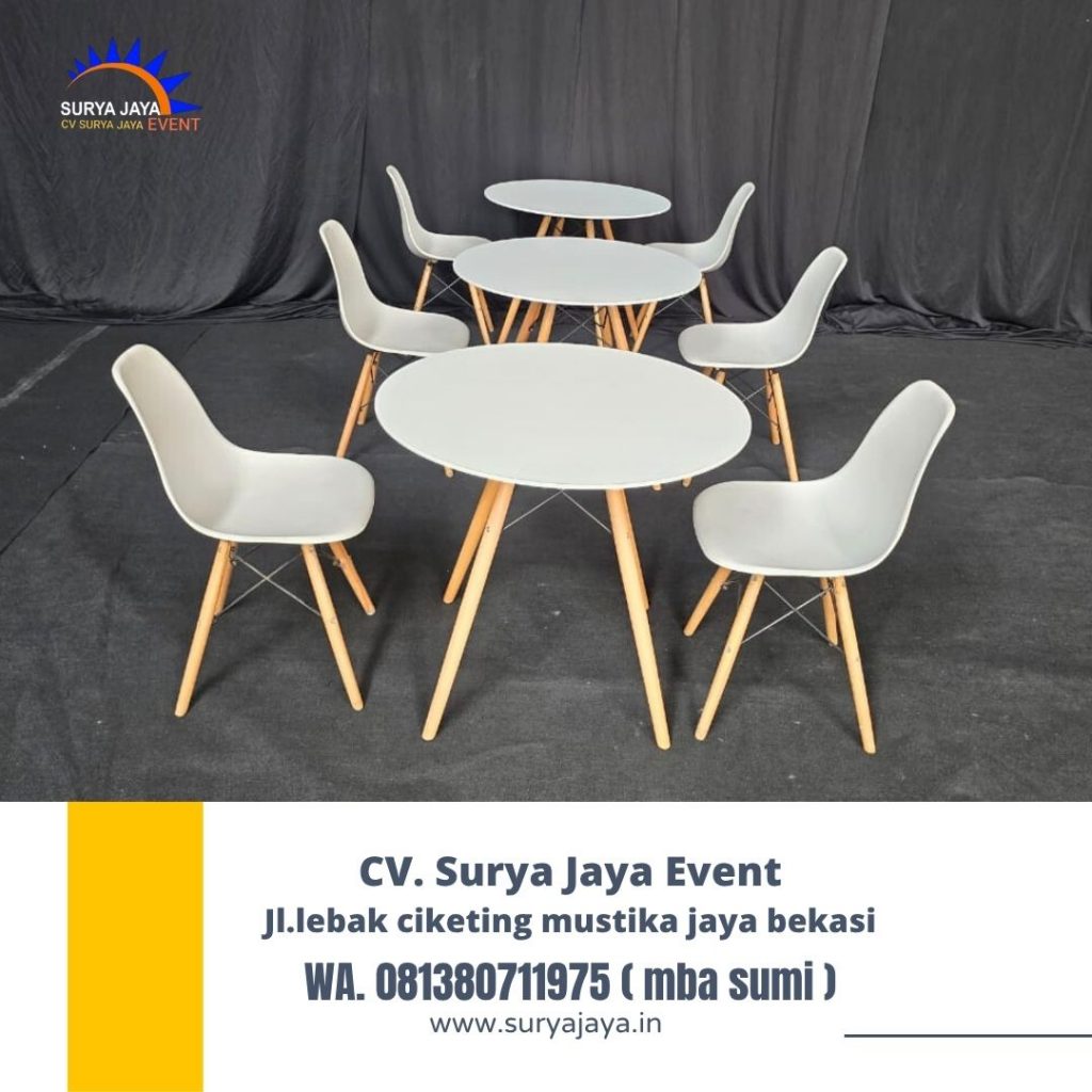 Rental Sofa Rotan Dan Meja Retro Putih Jakarta