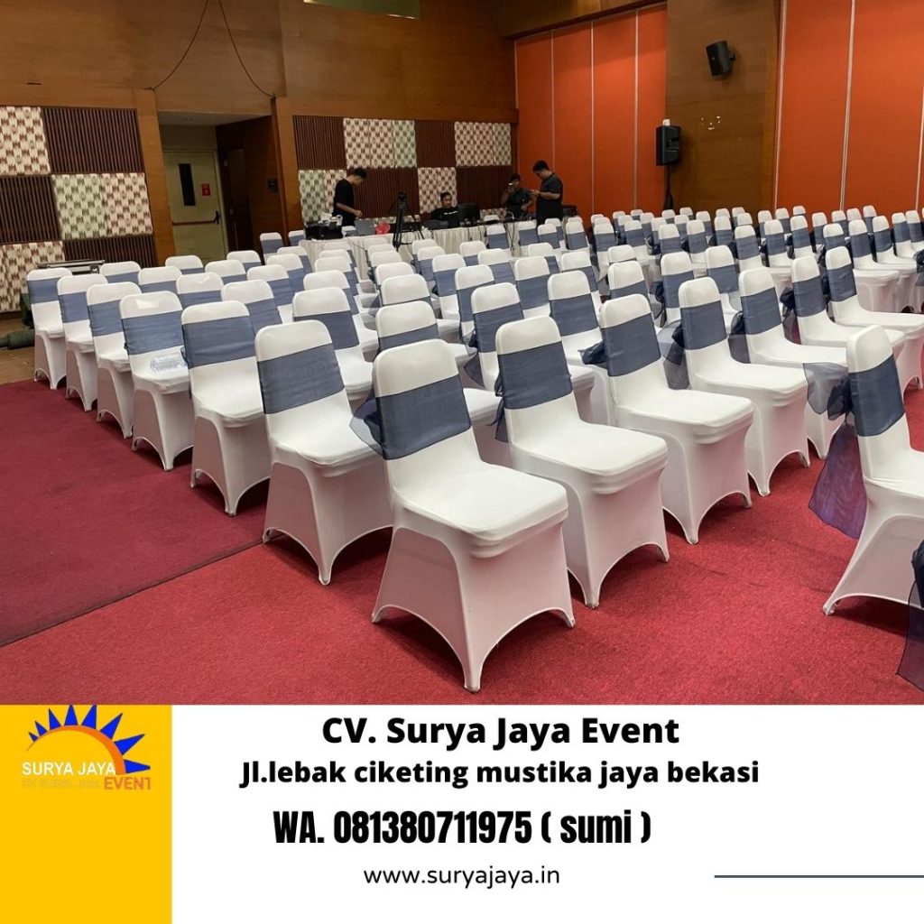 Sewa Kursi Futura Cover Putih Model Ketat Area Jakarta