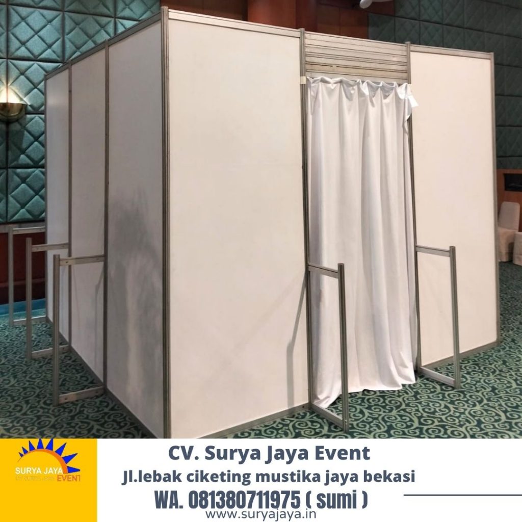 Sewa Partisi Ruangan Pintu Gorden Putih Jakarta