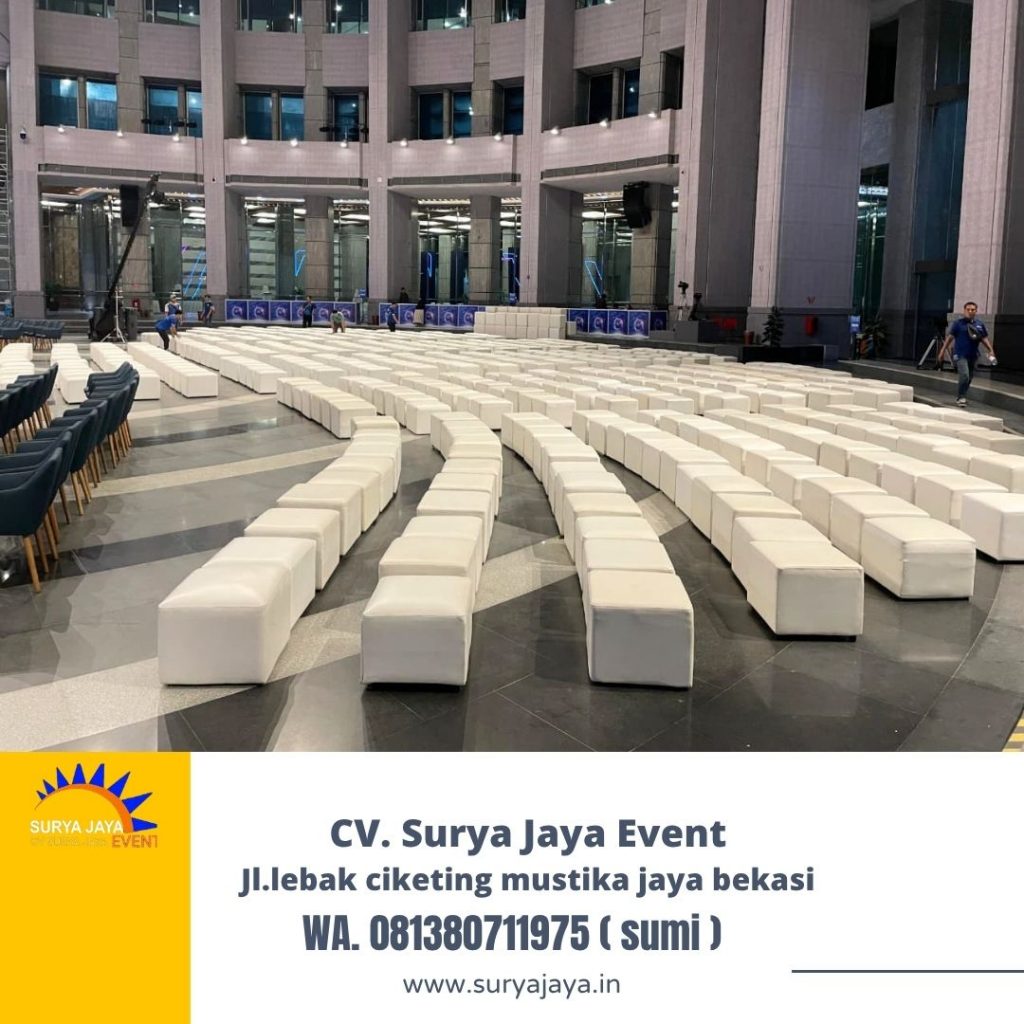 Sewa Puff Chair Kotak Putih Jakarta