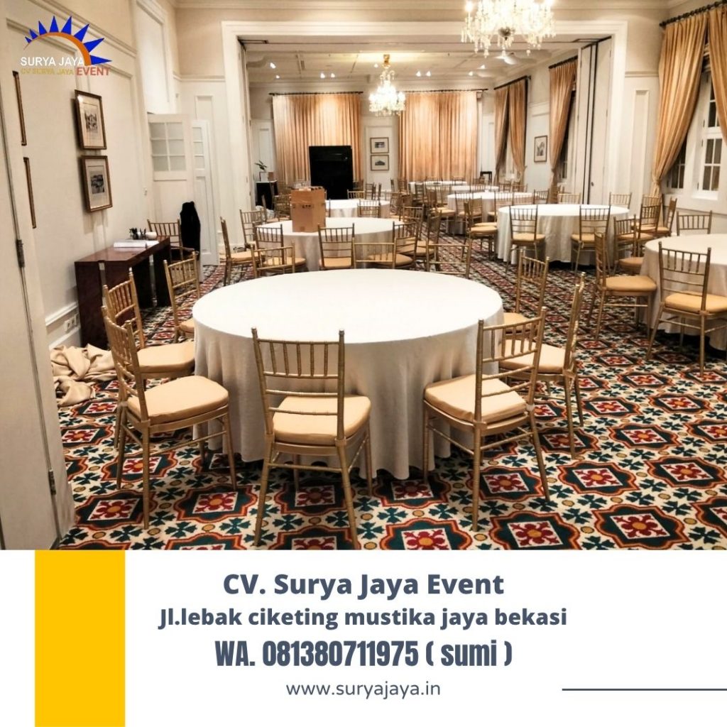 Jasa Sewa Meja Bulat,Kursi Tiffany VIP Kayu Jakarta