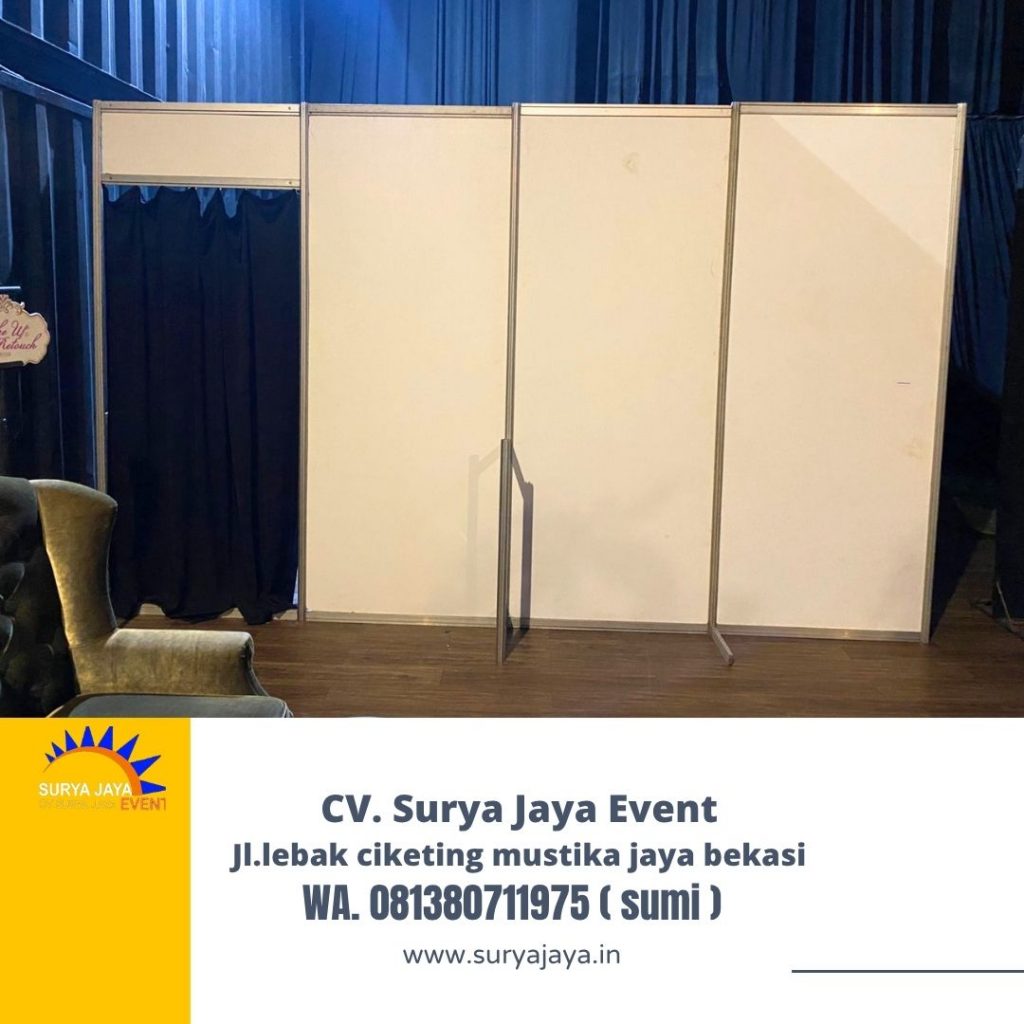 Sewa PARTISI PUTIH PINTU TIRAI HITAM Kebayoran Jakarta