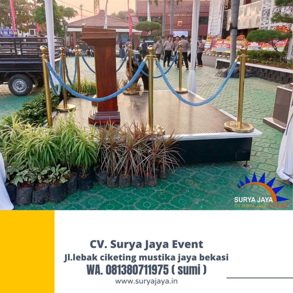 Rental Podium Kayu Ukir VIP Karawang