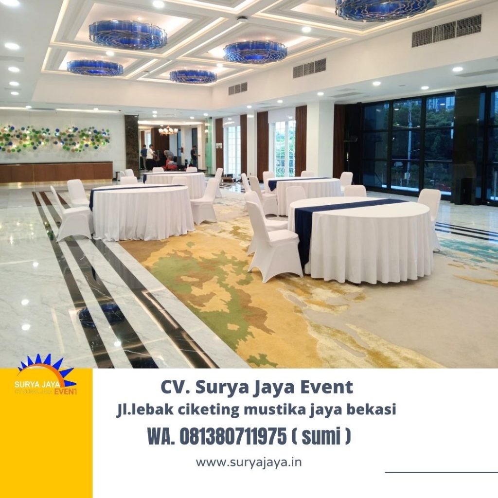 Sewa Meja Bulat Dan Kursi Futura Cover Putih Event Briliant Club Jakarta Selatan